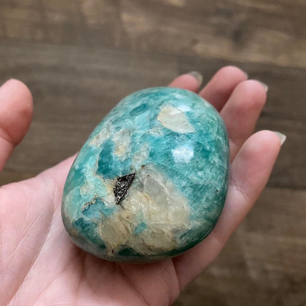 Amazonite Palmstone - Picture 4 of 5